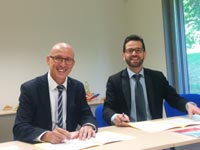 Les banques de l'Isère et l'Ecole de la 2ème Chance d'Isère (E2C) signent un partenariat pour l'éducation budgétaire des jeunes