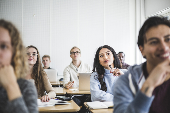 Tribune – Le développement de l’apprentissage dans l’enseignement supérieur représente un vecteur essentiel de cohésion sociale